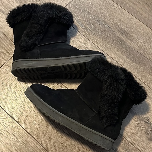 SO Paulina Women’s Faux Fur Winter Boot Size 7 - Picture 4 of 9